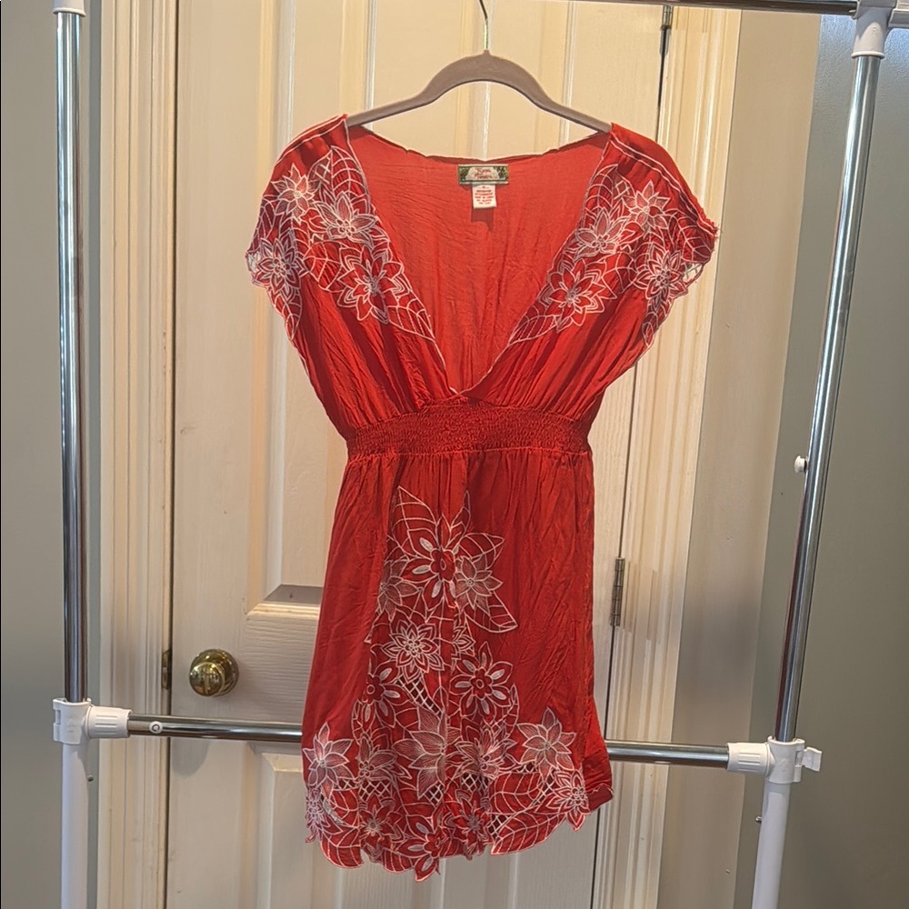 Flying tomato Red Floral Embroidered Dress. Lined 100% rayon. Banded waist BOHO